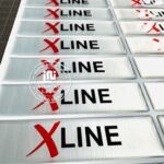 Tem decal trong suốt in logo - hình thực tế 2